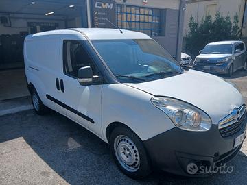 opel kombo benzina /metano