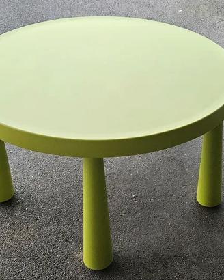 Tavolino Ikea verde giocattolo