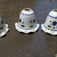 3 lampadari a sospensione in ceramica bianco e blu