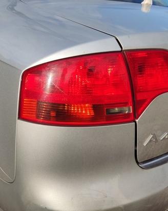 Fanale posteriore sinistro AUDI A4 del 2006