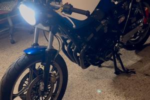 SUZUKI GSX 400F