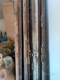 2 porte antiche in legno massello da ristrutturar