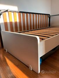 Letto singolo bianco completo di rete e materasso
