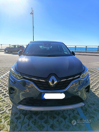 Renault Captur II TCe 100 GPL Techno (2024) – Come