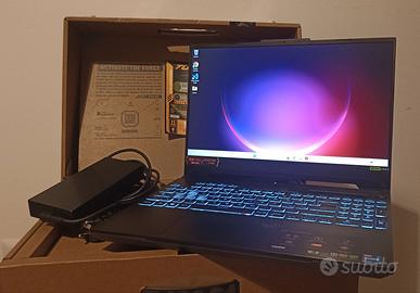 Asus TUF 15" i7-13700H Nvidia RTX 4050 come nuovo