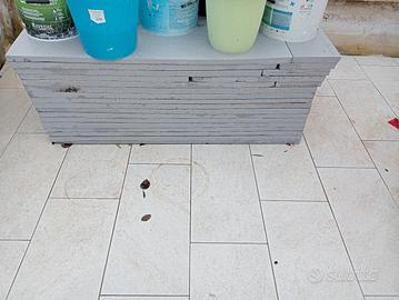 N.18 pannelli xps a due euro l uno