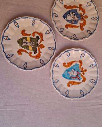 Tre piatti ceramica Rampini  Gubbio
