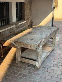 Banco da lavoro in legno
