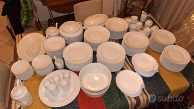 Servizio Ginori stoviglie bianche