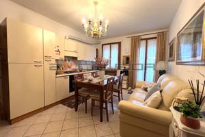 CAVARZERE - APPARTAMENTO AL PRIMO PIANO CON GARAGE