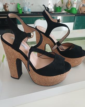 SCARPE CON TACCO ALTO