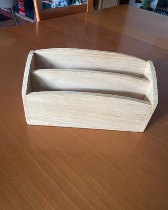 Organizer in legno per scrivania