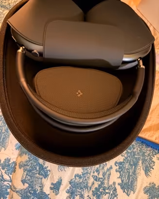 Apple AirPods Max Mezzanotte connessione usb-c
