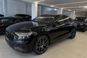 AUDI Q8 45 TDI quattro tiptronic Sport S LINE