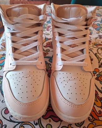 Air Jordan One donna 37,5