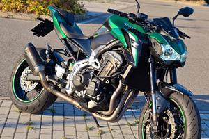 Kawasaki Z900 A2 depotenziata 35kw Akrapovic 