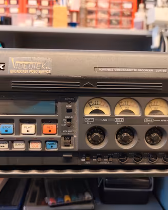 Videoreg Betacam Ampex CVR-50P NON funzionante