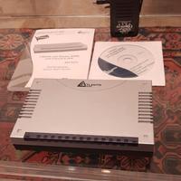 Modem router per ADSL e internet - color argento