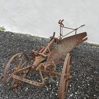 Aratro antico da esposizione