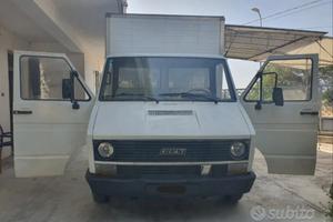 furgone iveco 