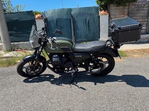 Moto Guzzi V7 III Stone - 2018