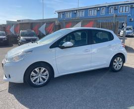 PEUGEOT 208 1.4 8V HDi 68CV 5p.