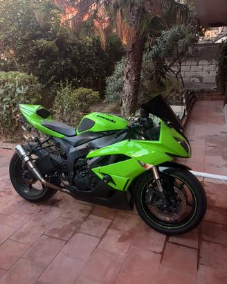 Kawasaki ZX6R 2009