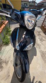 Liberty 125 3v 2015 