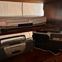 Lotto radio e radioregistratore anni 80