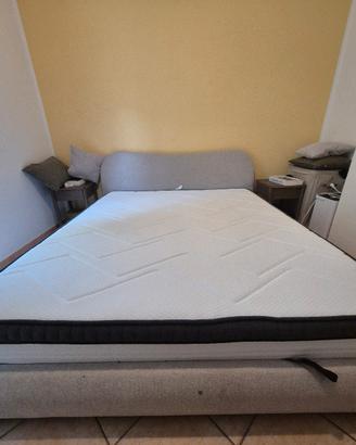 materasso king size nuovo