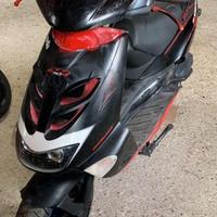 SMEMBRO APRILIA SR 50 DITECH E ALTRI PEZZI PIAGGIO