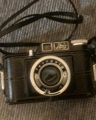 macchina fotografica vintag  ferrania ibis 