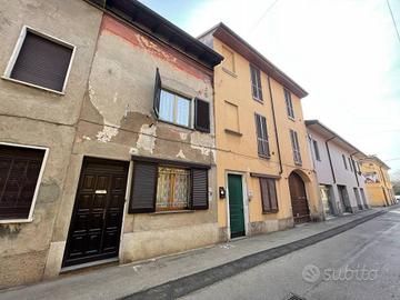 Box / Garage di 70 m² a Dairago