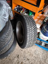 Gomme e cerchi Volvo