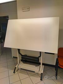 scrivania da disegno 