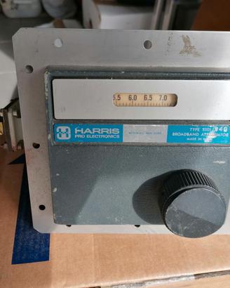 attenuatore 0-60 db  x alta frequenza  8-13 Ghz