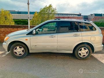 Kyron 2.0 XDi 4WD con ridotte, clima automatico, c