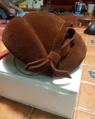 cappellino donna vintage