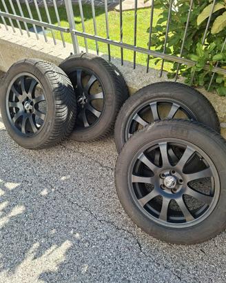 Cerchi in lega, con gomme invernali Subaru XV 2014