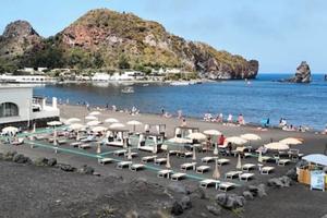 Multiproprietà Vulcano Les Sables Noirs Fine Giugn