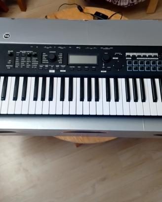 Korg KROSS 2-61 MB 61 tasti + Scatola Originale