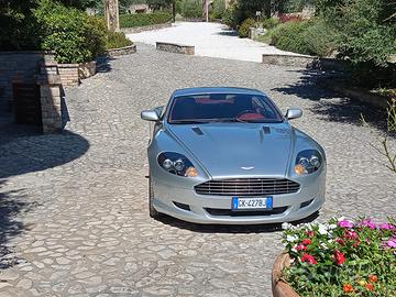 ASTON MARTIN DB9