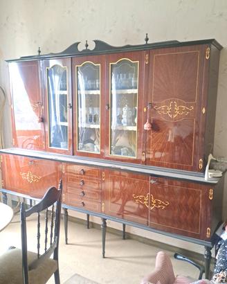 credenza antica 