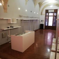 Arredo per boutique abbigliamento uomo donna