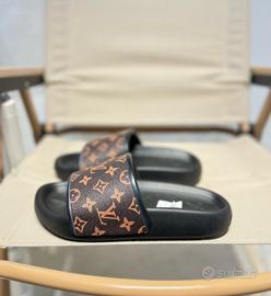 Pantofole Louis Vuitton taglia 39