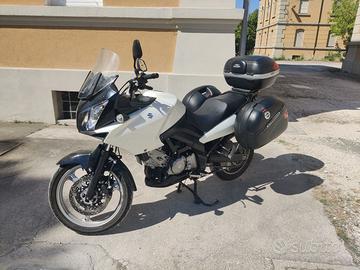 Suzuki VStrom 650-2010-Affidabile,pronta a partire