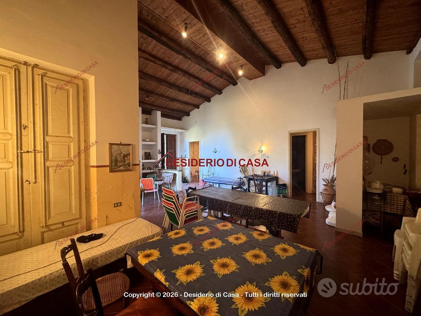 Casa – Castell'Umberto, Castello - Vista 4