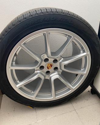 4 Ruote Porsche  Macan originali