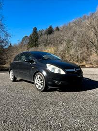 OPEL CORSA D 1.2 Benzina per NEOPATENTATI