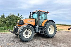 Renault ares 735rz motore jhon deere